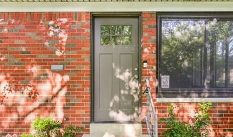 6607 Irwin Dr, Indianapolis, IN 46219