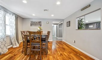 488 Mill St, Amherst, NY 14221