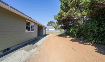 776 SPYGLASS Dr, Bandon, OR 97411