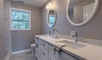 350 South Rd #2, Bedford, MA 01730