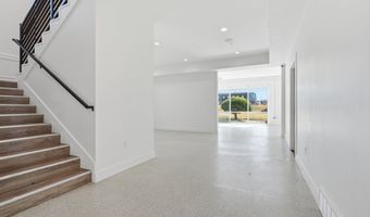 14568 S CENTER POINT Way, Bluffdale, UT 84065