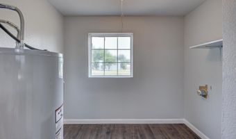 109 N Main St, Alba, MO 64830