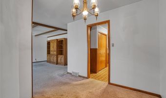 1909 N Flamingo Ln, Altus, OK 73521