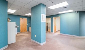 70 Jefferson Blvd 301, Warwick, RI 02886