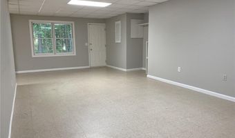 612 Braidwood Dr NW, Acworth, GA 30101