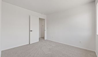 419 Sunshine Ln, Fernley, NV 89408