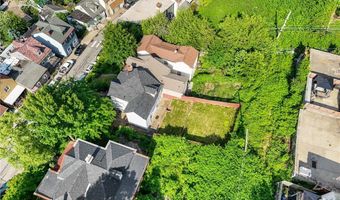 2316 Mission St, Airville, PA 15203