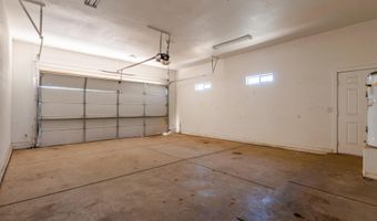 447 S WARNER Dr, Apache Junction, AZ 85120