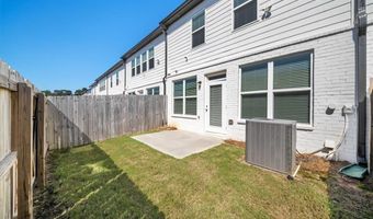 34 Auburn Woods Dr, Auburn, GA 30011