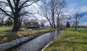 8 MAIN St, Boonsboro, MD 21713
