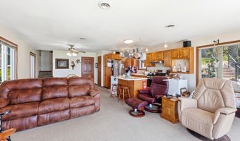 2687 W Sycamore Beach Rd, Angola, IN 46703