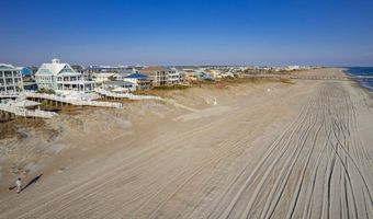 302 Glenn St, Atlantic Beach, NC 28512