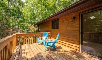 2 Oak Grove Rd, Arden, NC 28704