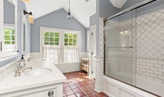 175 Cat Rock Rd, Cos Cob, CT 06807