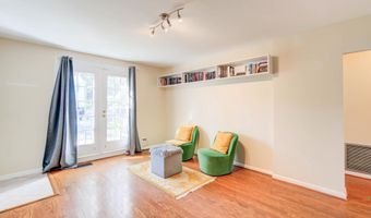 2707 S WALTER REED Dr S A, Arlington, VA 22206