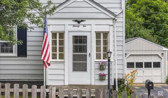22 Cobb Rd, Bath, ME 04530