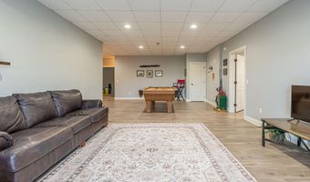 15590 Piper Spring Ave, Abingdon, VA 24210