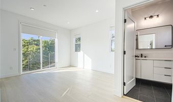 2200 Thurman Ave, Los Angeles, CA 90016