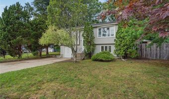 15 Atlantic Ave, North Providence, RI 02904