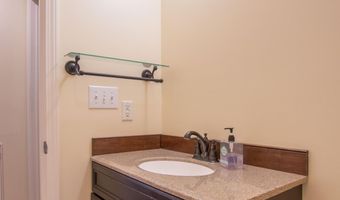 16297 Greenevers Ct, Abingdon, VA 24210
