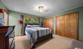 5240 E 42nd Ave, Anchorage, AK 99508