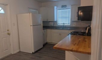 729 VIRGINIA Ave, Auburndale, FL 33823