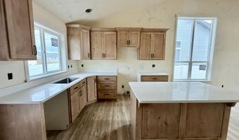 1082 Alpine Ave, Chubbuck, ID 83202