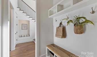 1415 Winston Dr, Charlotte, NC 28205