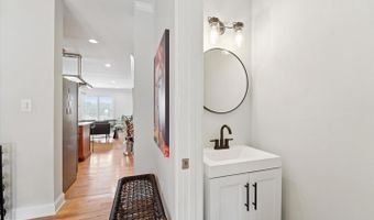 3925 DEXTER St, Philadelphia, PA 19128