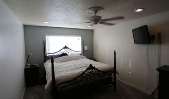 910 MOUNTAIN VIEW Dr, Aztec, NM 87410