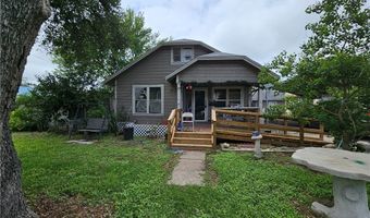 738 W 1st St, Alice, TX 78332