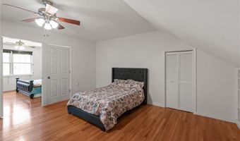 38 Steeple Ln, Lincoln, RI 02865