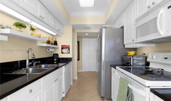 21055 Yacht Club Dr 2310, Aventura, FL 33180