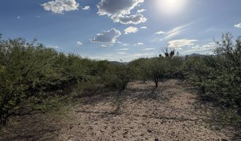 W Carefree Lane 389, Benson, AZ 85602