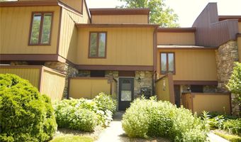 141 Colony Dr, Arden, NC 28704