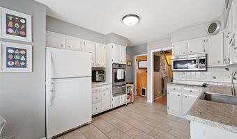 28 OBRIEN Ct, Bayonne, NJ 07002