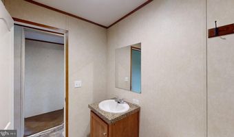 109 REEDS Dr, Augusta, WV 26704