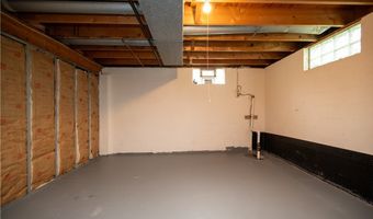 4829 New Rd, Austintown, OH 44515