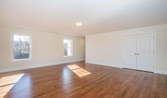 975 High Rd, Berlin, CT 06037