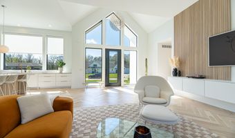 5044 Hickory Pointe Woods SE, Ada, MI 49301