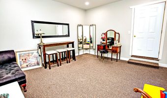 12805 S Shore Dr, Aberdeen, SD 57401