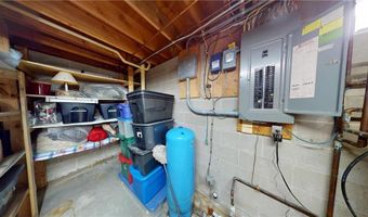 23096 Bluegrass Rd, Albert Lea, MN 56007