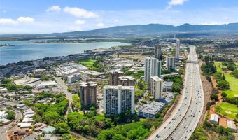 98-500 Koauka Loop 8N, Aiea, HI 96701