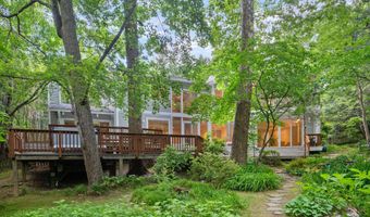6829 LITTLE RIVER Tpke, Annandale, VA 22003