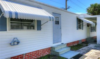 410 Osprey Dr, Barefoot Bay, FL 32976