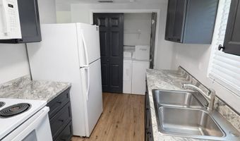 15550 NW Broad St, Altha, FL 32421