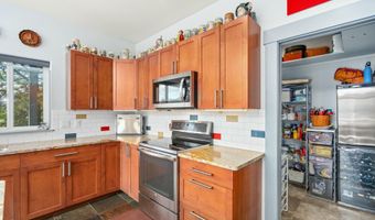 16659 Waller Rd, Bayview, ID 83803