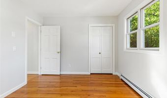 31 Stanchion Ave, Jamestown, RI 02835