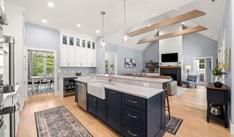 28 Brynn Ln, Alton, NH 03809