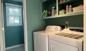 1105 Redding Ln, Angola, IN 46703